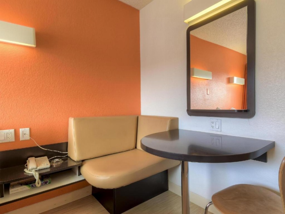 Motel 6-Las Vegas, NV - Tropicana